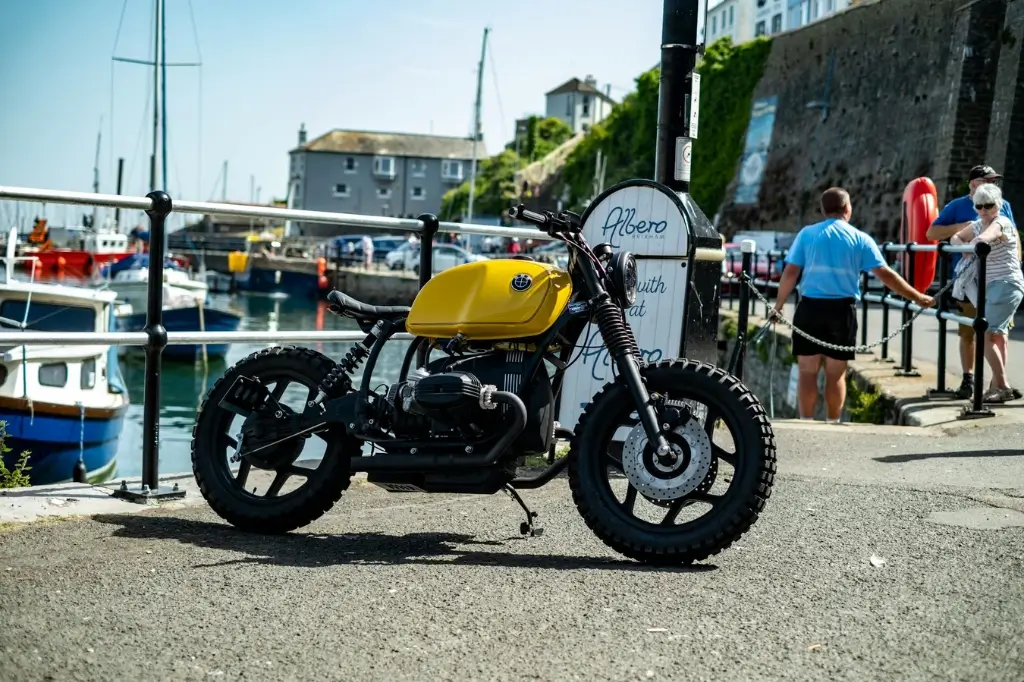 controle technique moto cafe racer